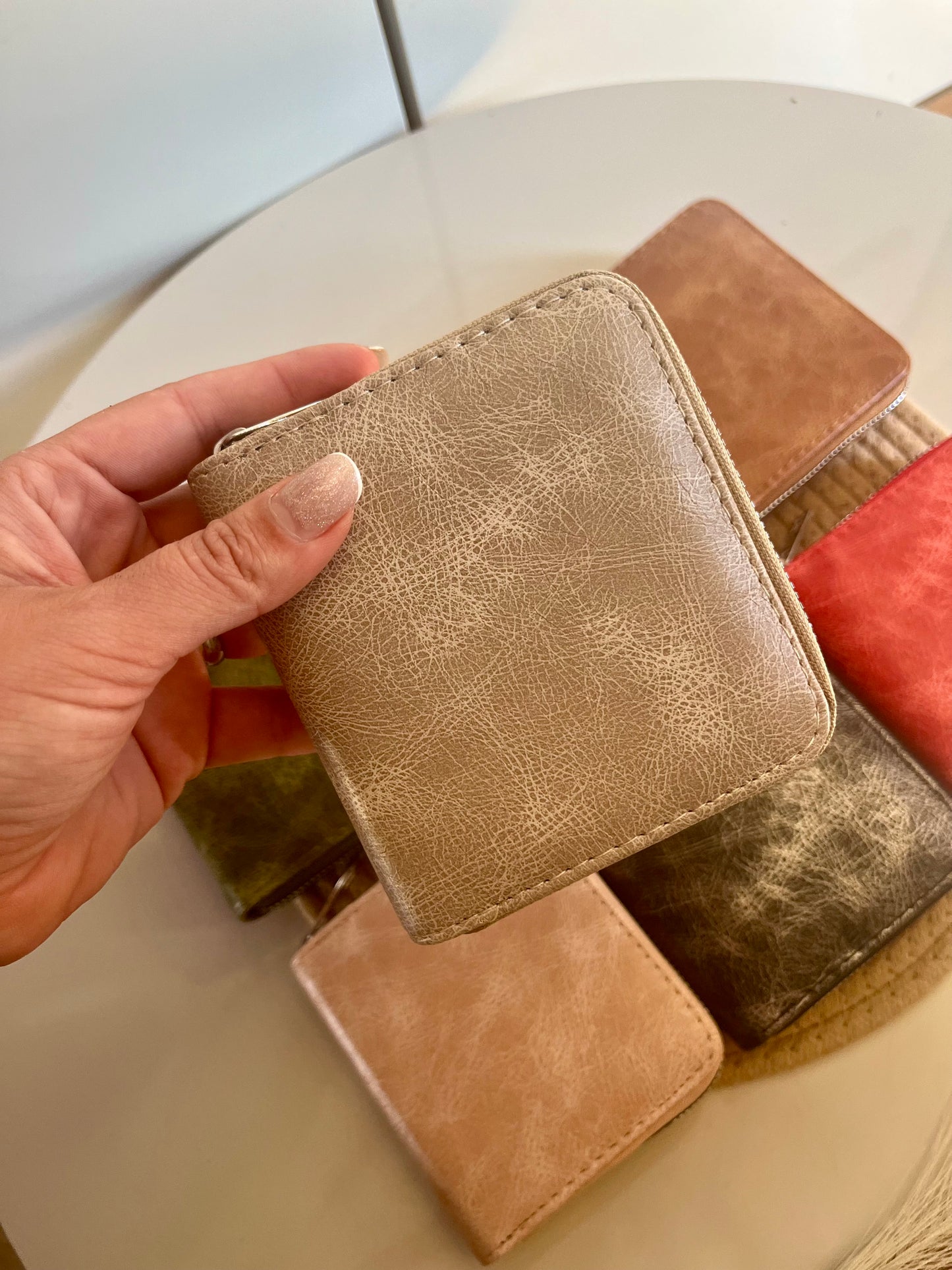 Billetera tipo cuero