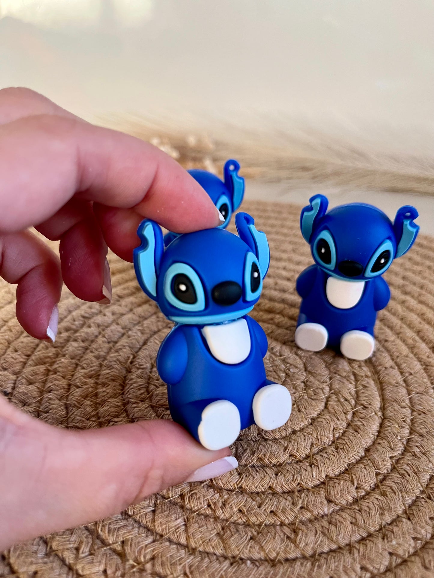 Gloss Stitch